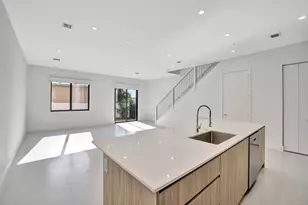 4208 NE 7th Terrace, Oakland Park, FL 33334 - Photo 12