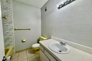 5300 Washington St, Hollywood, FL 33021 - Photo 6