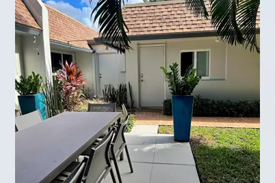 4021 N Cypress Drive, Pompano Beach, FL 33069 - Photo 6