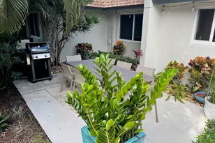 4021 N Cypress Dr, Pompano Beach, FL 33069 - Photo 4