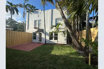 1573 NE 33rd Street, Oakland Park, FL 33334 - Photo 1