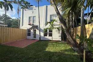 1573 NE 33rd St, Oakland Park, FL 33334 - Photo 1