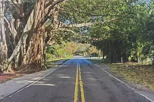 3824 SE Jefferson St, Stuart, FL 34997 - Photo 1