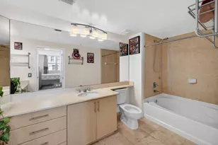 2421 NE 65th St, Fort Lauderdale, FL 33308 - Photo 20