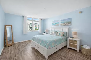 2421 NE 65th St, Fort Lauderdale, FL 33308 - Photo 16