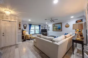 201 SW 1st St, Boca Raton, FL 33432 - Photo 4