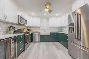 201 SW 1st St, Boca Raton, FL 33432 - Photo 8