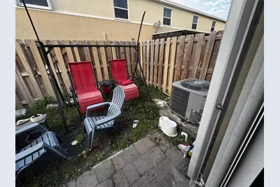 476 NE 5th Terrace, Florida City, FL 33034 - Photo 18