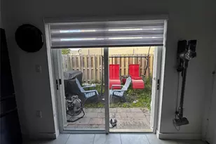 476 NE 5th Terrace, Florida City, FL 33034 - Photo 16