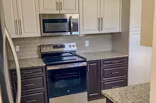 1402 Lee Ct, Lake Worth, FL 33461 - Photo 6