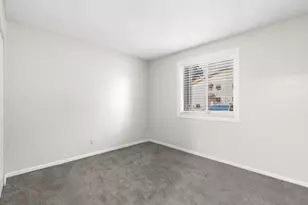 3053 N Oakland Forest Dr, Oakland Park, FL 33309 - Photo 16