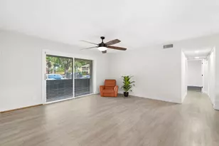 3053 N Oakland Forest Dr, Oakland Park, FL 33309 - Photo 12
