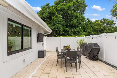 1080 E Country Club Circle, Plantation, FL 33317 - Photo 52