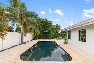 1080 E Country Club Cir, Plantation, FL 33317 - Photo 40