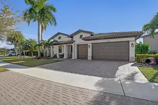 8251 NW 122nd Ln, Parkland, FL 33076 - Photo 2