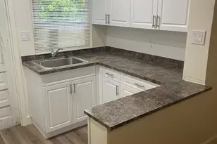 3431-3441 NE 13th Ave, Oakland Park, FL 33334 - Photo 8