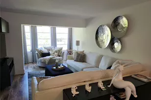 301 Cambridge Rd, Hollywood, FL 33024 - Photo 10