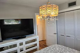 301 Cambridge Rd, Hollywood, FL 33024 - Photo 22