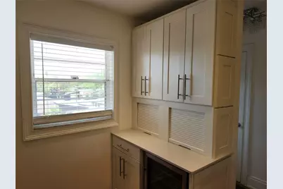 301 Cambridge Road #301, Hollywood, FL 33024 - Photo 6