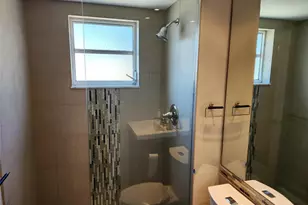 301 Cambridge Rd, Hollywood, FL 33024 - Photo 24