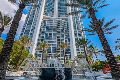 18201 Collins Avenue, Sunny Isles Beach, FL 33160 - Photo 6