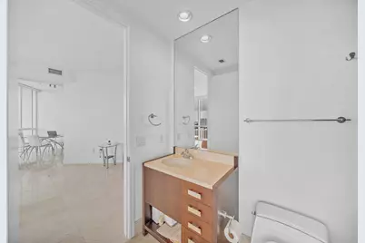 18201 Collins Avenue, Sunny Isles Beach, FL 33160 - Photo 30