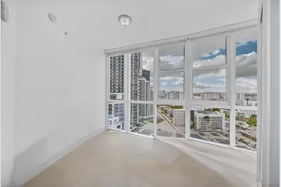 18201 Collins Avenue, Sunny Isles Beach, FL 33160 - Photo 28