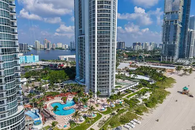 18201 Collins Avenue, Sunny Isles Beach, FL 33160 - Photo 4