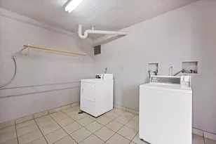 8735 Ramblewood Dr, Coral Springs, FL 33071 - Photo 24