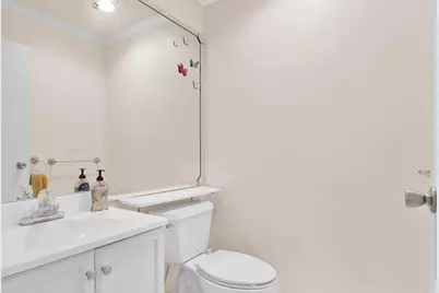 138 Seville #E, Delray Beach, FL 33446 - Photo 14