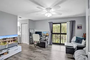 869 NW 47th St, Deerfield Beach, FL 33064 - Photo 16