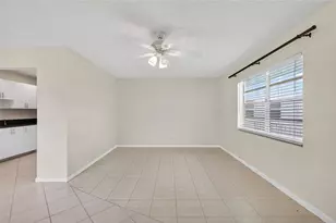 608 Normandy, Delray Beach, FL 33484 - Photo 6
