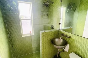 1455 Michigan Ave, Miami Beach, FL 33139 - Photo 10