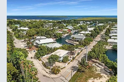 203 Mohawk Street, Tavernier, FL 33070 - Photo 6