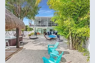 203 Mohawk Street, Tavernier, FL 33070 - Photo 2