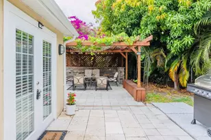 279 Hach Ln, West Palm Beach, FL 33415 - Photo 20