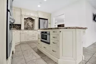 631 Oleander Dr, Hallandale Beach, FL 33009 - Photo 16