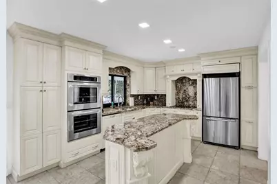 631 Oleander Drive, Hallandale Beach, FL 33009 - Photo 14