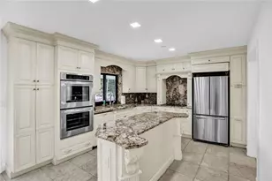 631 Oleander Dr, Hallandale Beach, FL 33009 - Photo 14