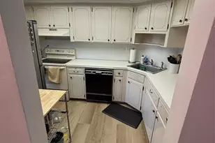 900 SW 12th St, Fort Lauderdale, FL 33315 - Photo 10