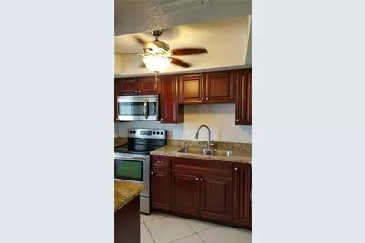 5800 Margate Boulevard #725, Margate, FL 33063 - Photo 2