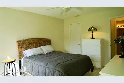 3330 N Pinewalk Drive #1625, Margate, FL 33063 - Photo 8