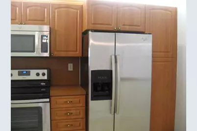 8940 S Hollybrook Bl #306, Pembroke Pines, FL 33025 - Photo 6