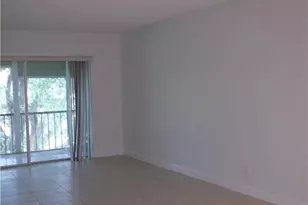 8940 S Hollybrook Bl, Pembroke Pines, FL 33025 - Photo 12