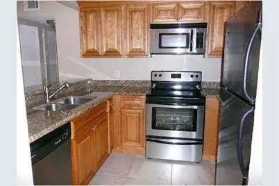 1465 W Lake Crystal Drive #G, West Palm Beach, FL 33411 - Photo 2