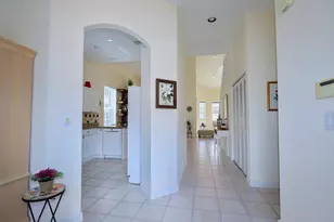 77 Spyglass Way N, Palm Beach Gardens, FL 33418 - Photo 2