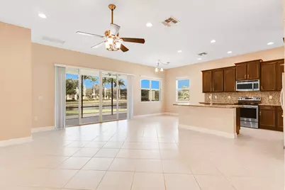 [Address not provided], Royal Palm Beach, FL 33411 - Photo 4