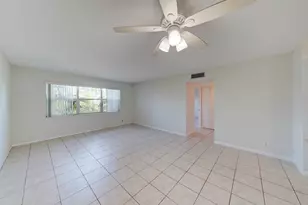 550 SE 2nd Ave, Deerfield Beach, FL 33441 - Photo 10