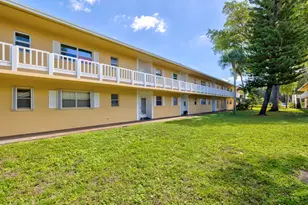 550 SE 2nd Ave, Deerfield Beach, FL 33441 - Photo 20