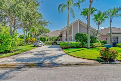156 Coventry Place, Palm Beach Gardens, FL 33418 - Photo 1
